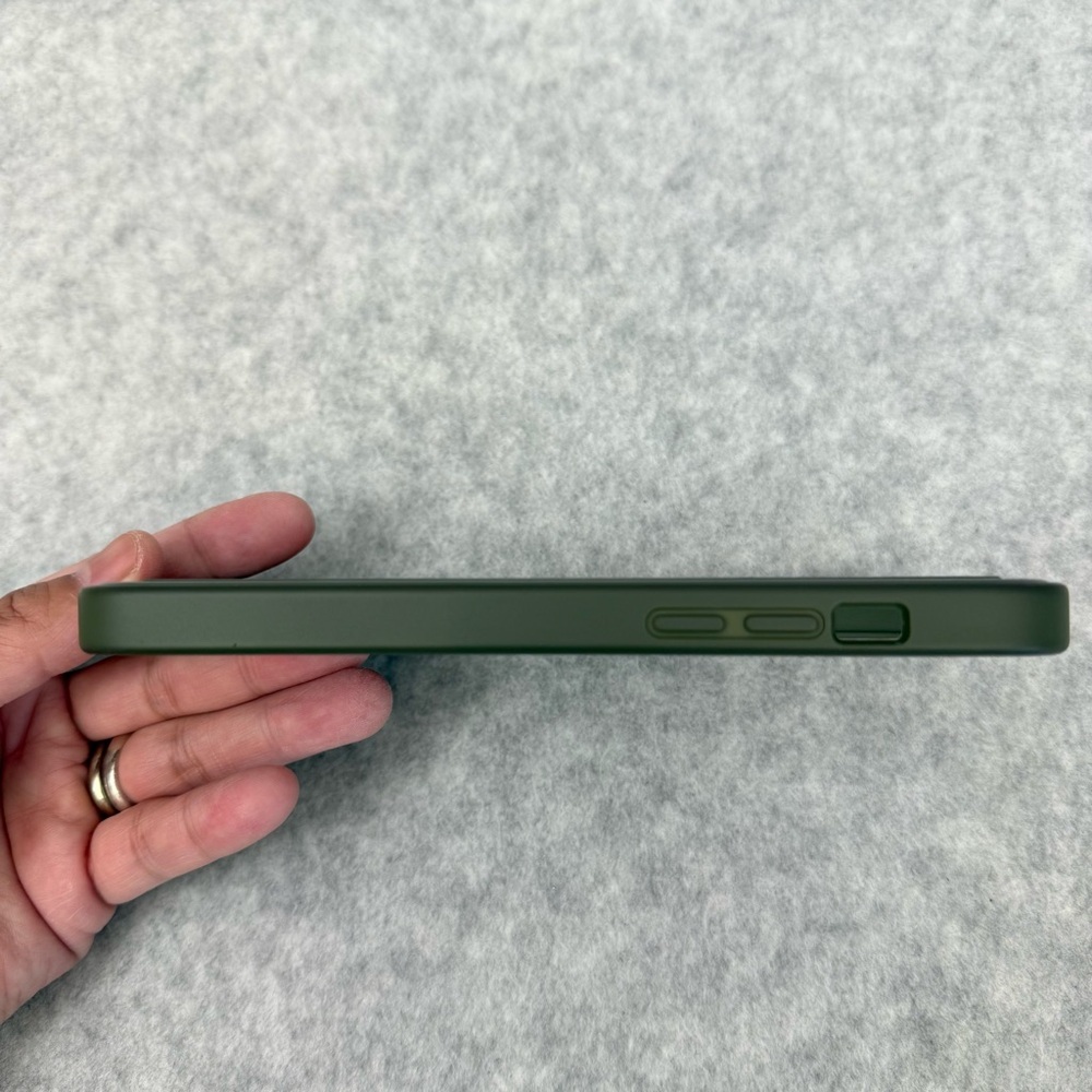 RIMOWA Polycarbonate Cactus Green Groove Case for iPhone 12 Pro - Picture 8 of 16